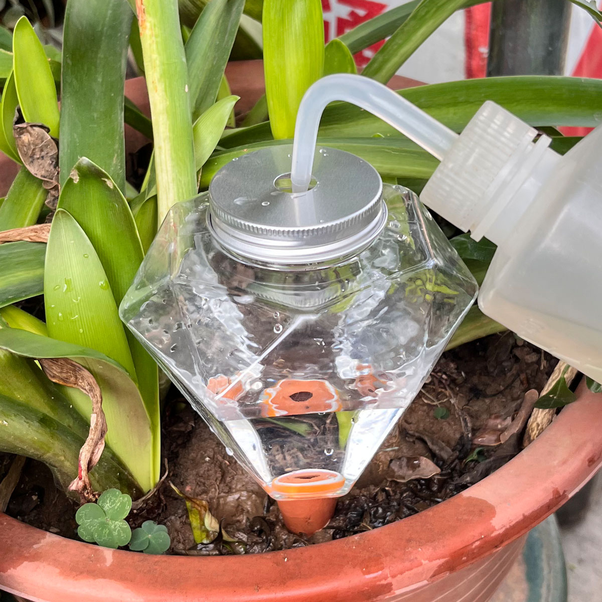 1個入り 可愛いプラスチック製自動給水器 室内/屋外植物用自 - Automatic Plant Waterer のレビューと価格